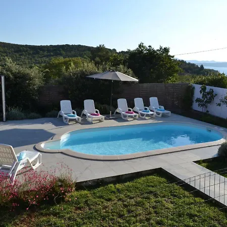Lovely In With Private Pool Hébergement de vacances